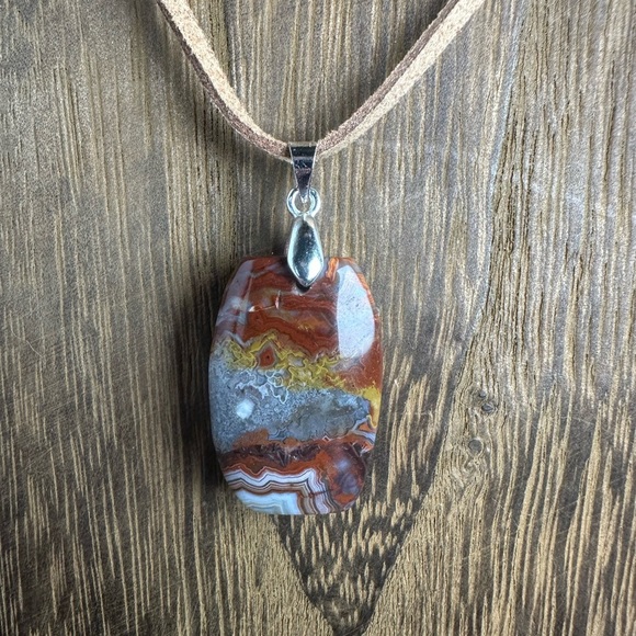 Jewelry - Mexican Crazy Lace Agate Pendant Necklace on Tan Faux Suede